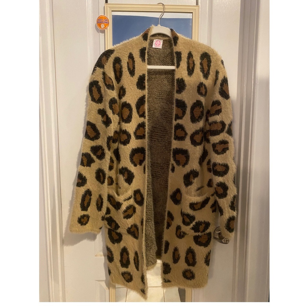 Leopard print cardigan size medium